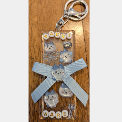 ハチワレのボンボンドロップシールを使ったオリジナルキーホルダーの作り方